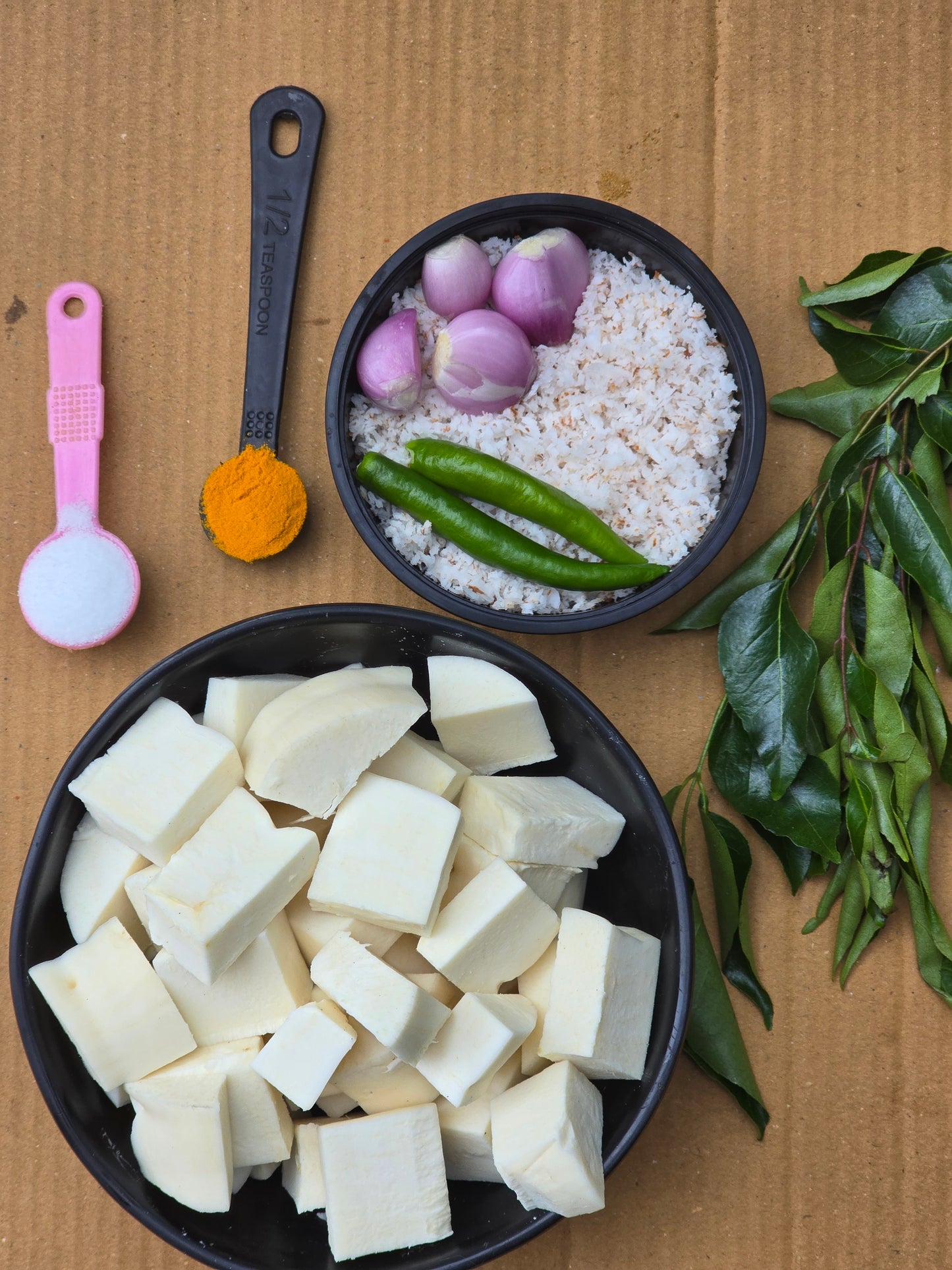 Pacha Kappa Vevichathu - Ready To Cook - (4 Pax) - Q132