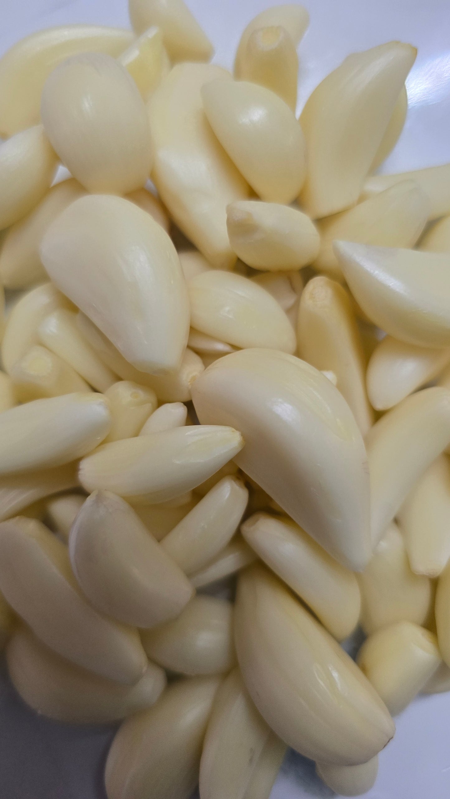 Fresh Cleaned Garlic 100 gm -QV102