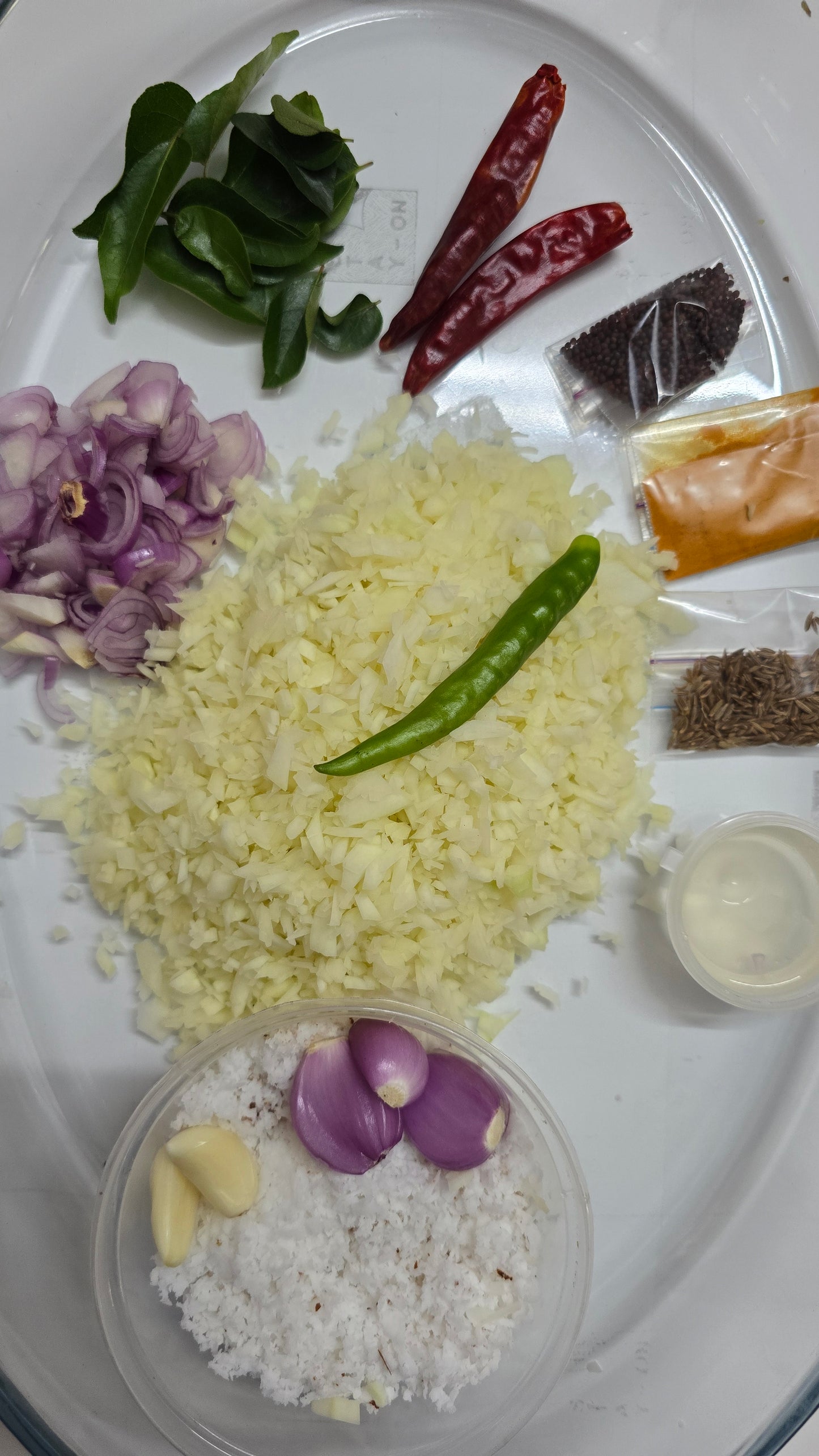 Fresh Papaya Thoran Vegetables Cut with all ingredients - Ready To Cook - (4 Pax) - Q153