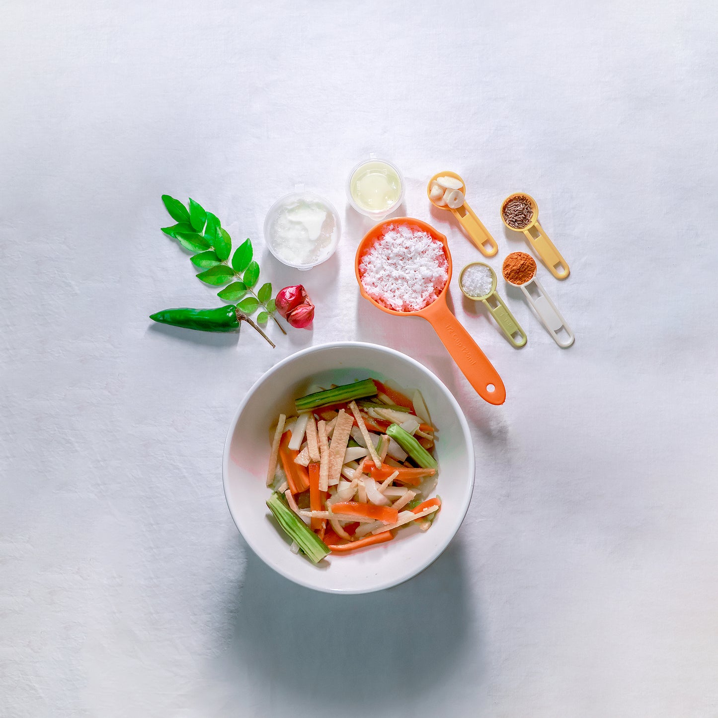 Fresh Aviyal Cut Vegetables with all ingredients -Ideal for Four people - (4 Pax) - Q107