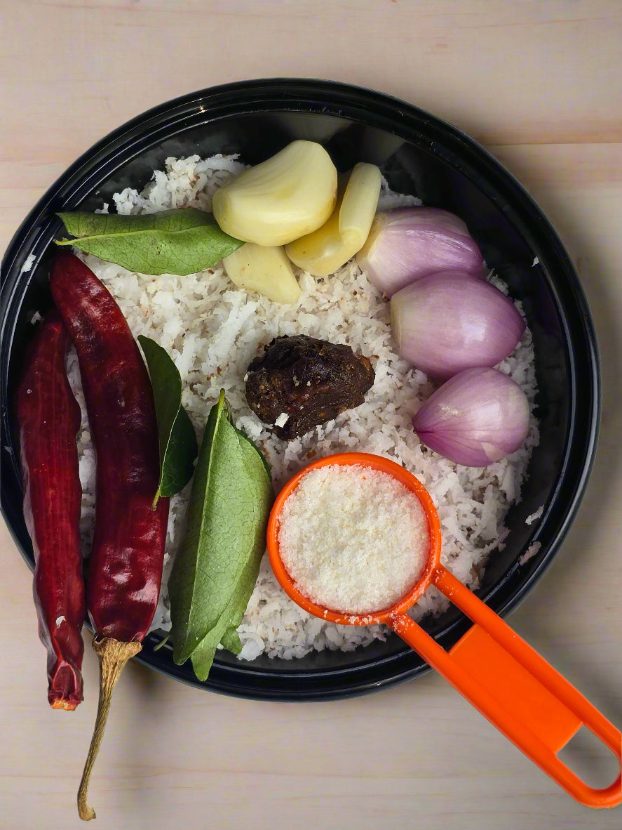 Coconut Valampuli Chammanthi with all ingredients - Ready To Cook - (4 Pax) - Q142