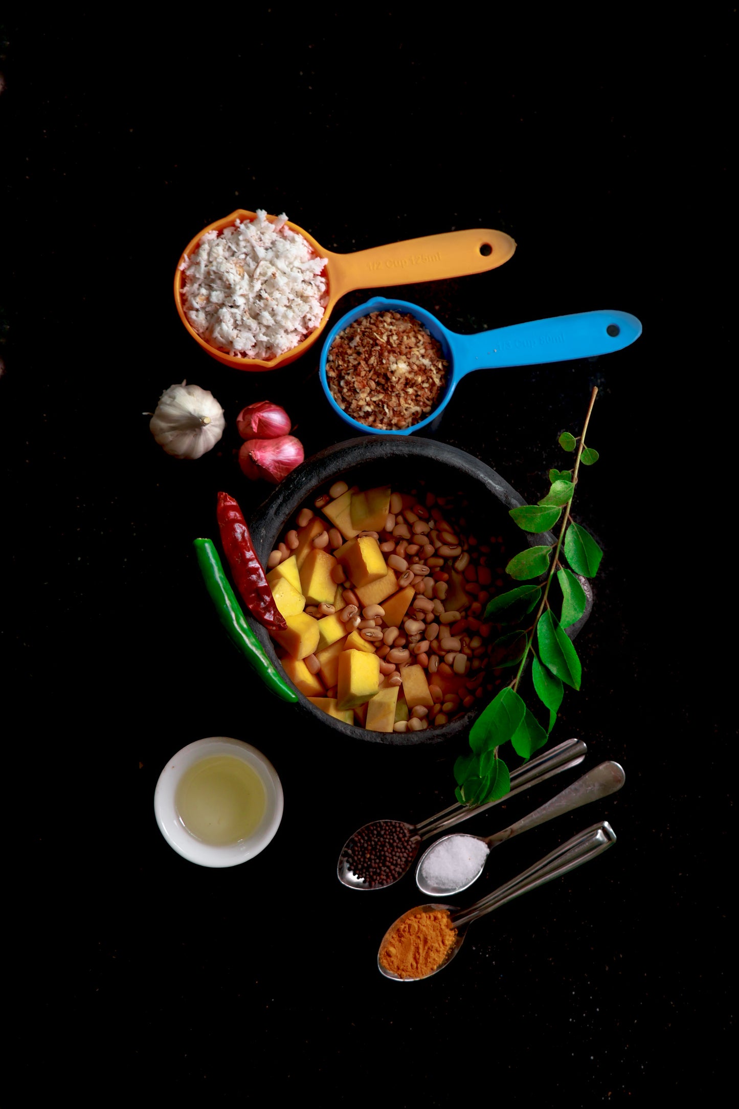 Fresh Erisseri Ready To Cook  Pumpkin Cut  and soaked Vanpayar  with all ingredients - (4 Pax) - Q115