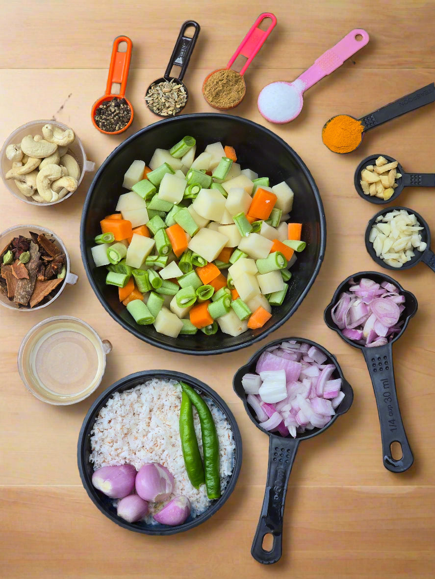 Fresh Veg Kuruma  Vegetables Cut with all ingredients - Ready To Cook - (4 Pax) - Q113